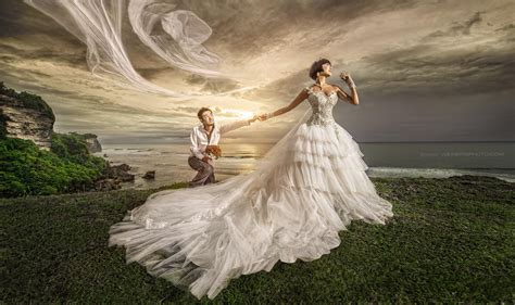 Wild Hearts NZ Wind Swept Lovers Artistic Wedding Photography
