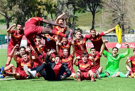 as roma under 18