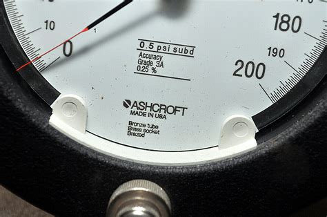 Ashcroft Test Gauge Temperature Compensated