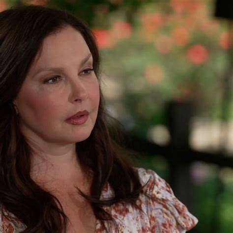 ashley judd speaks about mother