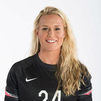 ashlyn harris watt height