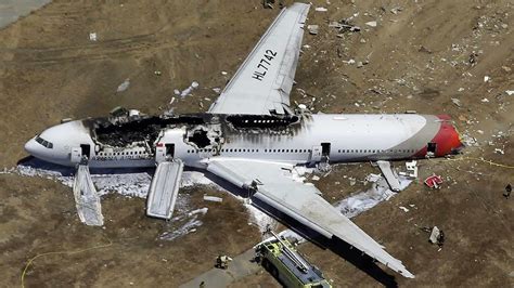 asiana air crash news report