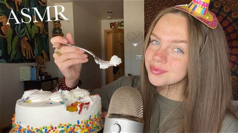asmr people eating junk food hungry cakes