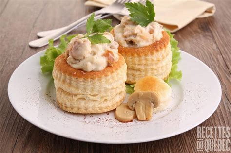 Assembler les vol-au-vent