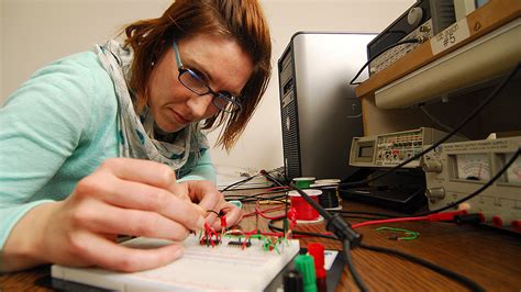 associate degree electronics