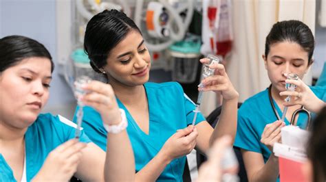 associate nursing programs