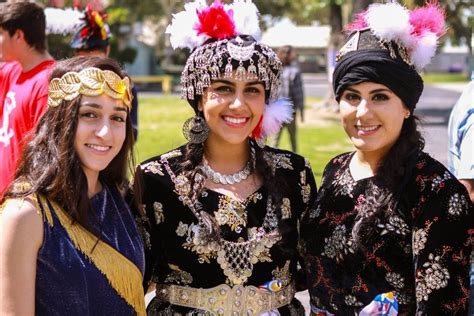 assyrian people race