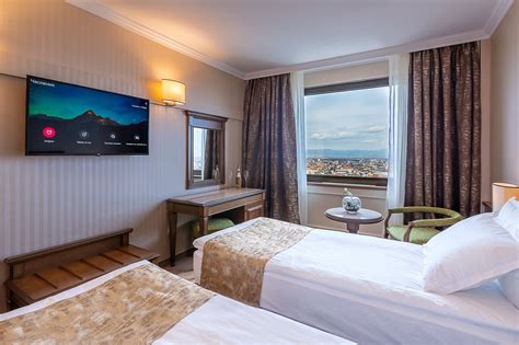 astoria hotel sofia bulgaria