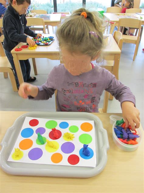 Maternelle Petite Section Ateliers autonome les couleurs