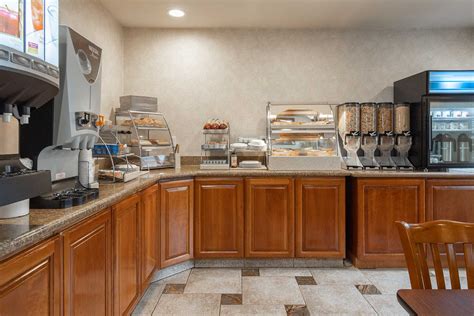 atherton park inn and suites amenities