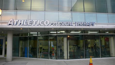 athletico physical therapy chicago