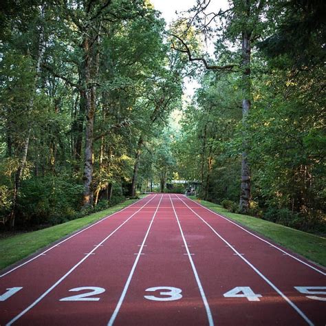 athletics track near me open hours