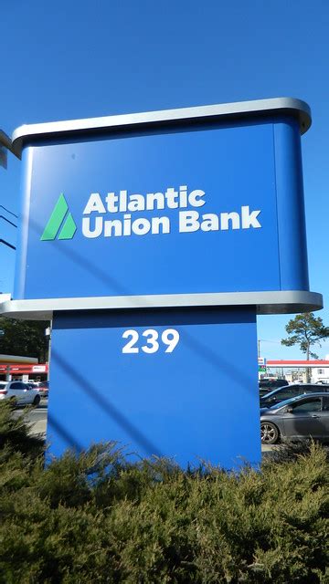atlantic union national bank sign on