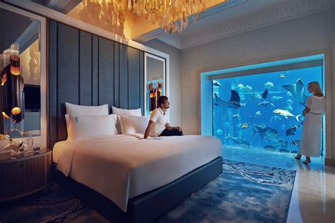atlantis hotel dubai aquarium room