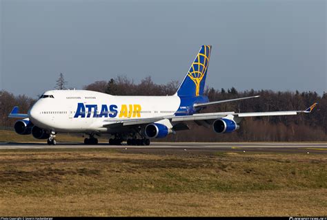 atlas air passenger 747