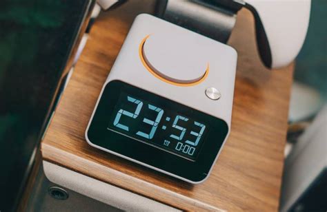 Atomic Clock Wrong Date