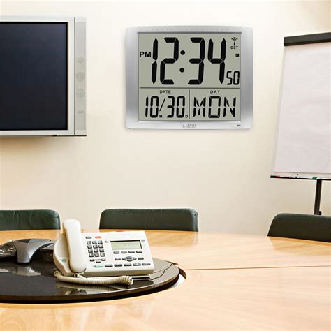 atomic large wall clock