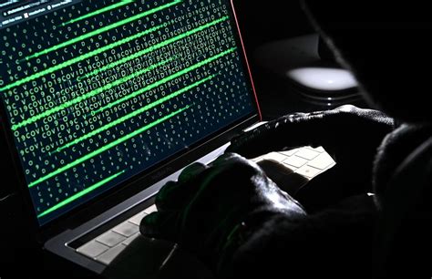 attacco hacker russo italia