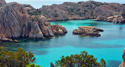 15 attrazioni turistiche più votate in Sardegna SW6D