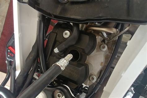 Atv Spark Plug Location