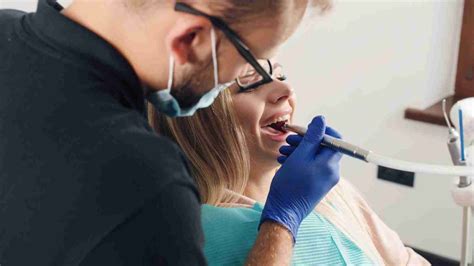 Auckland Teeth Cleaning