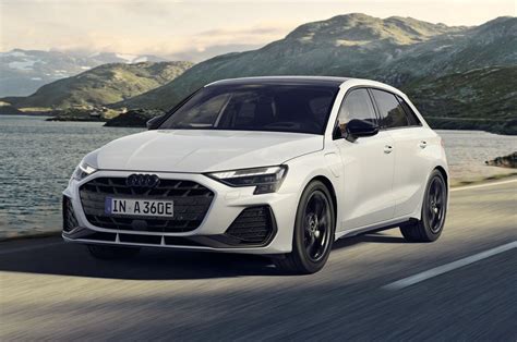 2021 Audi A3 Sportback TFSI e PlugIn Hybrid (UKSpec) Front Three