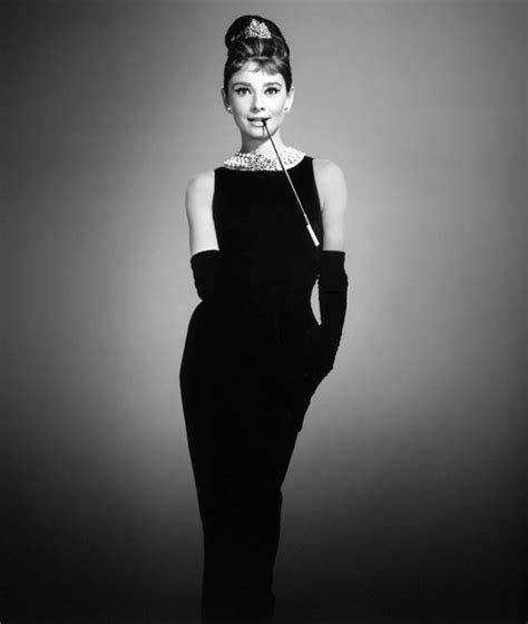 audrey hepburn breakfast at tiffany's outfits