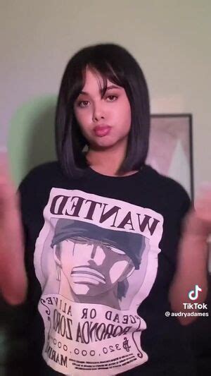 Qveenjuliaa Ies 3000 Premium Gallery: 2026 Collection