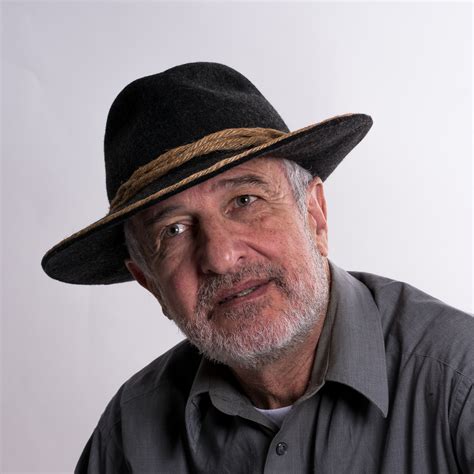 Junger Mann mit Hut Foto & Bild kinder, portraits, menschen Bilder