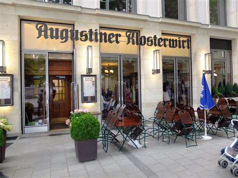 Discover the Augustiner Klosterwirt's Secrets: A Gourmet Beer & Food Experience