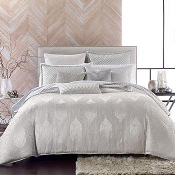 Aurora Bedding Collection