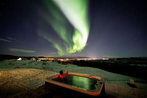 aurora borealis observatory reviews