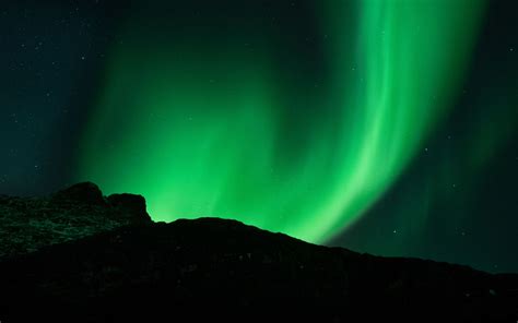 aurora borealis wallpaper macbook air