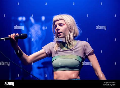 aurora singer partner