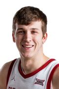 austin reaves college basketball stats