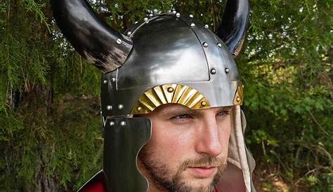 Viking Helmet with Leather Horns - ZS-910947 by Medieval Armour