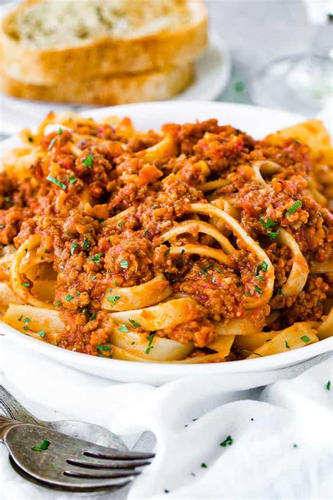 authentic italian bolognese sauce recipe