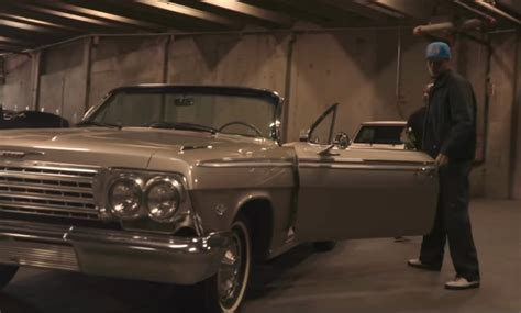 Auto Devin Booker: Guida completa alle performance del prodigioso cestista NBA