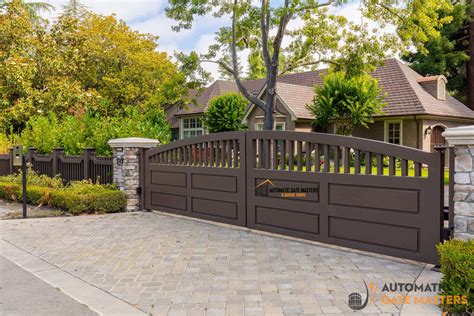 auto driveway gate
