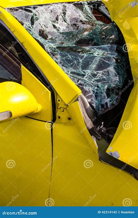 auto glass damage close up
