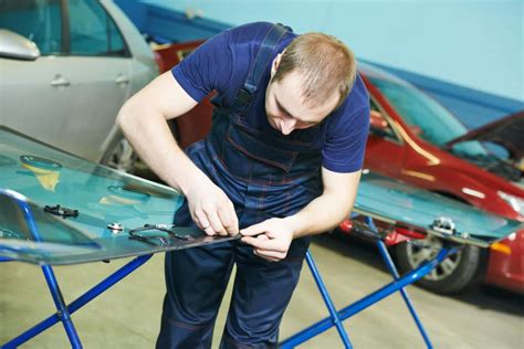 auto glass shops near me reviews