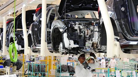 Auto Industry In Trouble