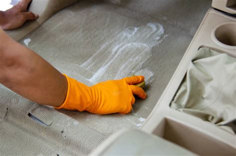 Teppich Reinigen Teppich Mit Dampfreiniger Reinigen Teppichreinigung