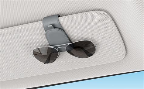 auto visor sunglass holder
