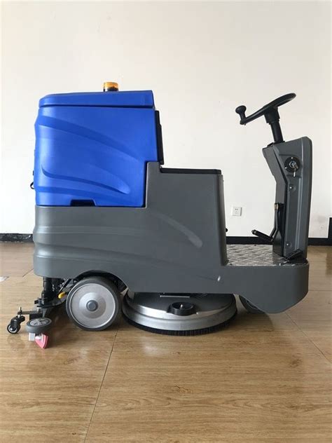 Automatic Floor Cleaning Machine