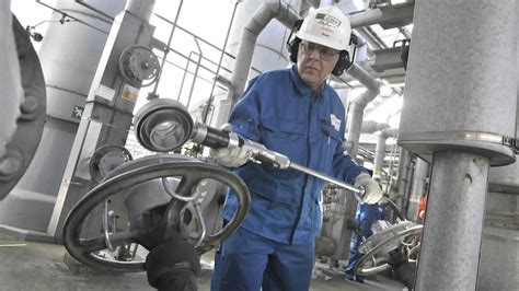 Automatic Valve Wrench