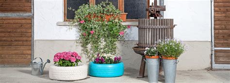 12 Tire Planter Ideas Make Beautiful Planters From Old Tires Home