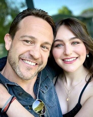 Avalon Leone Bookstaver: Secret Gems Uncovered