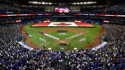 average attendance at blue jays home games