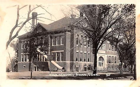 Avoca Ia High School